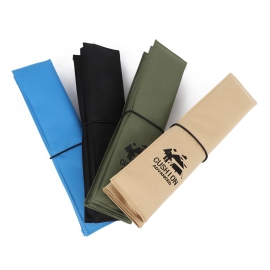 Heat-insulating and moisture-proof outdoor picnic mat